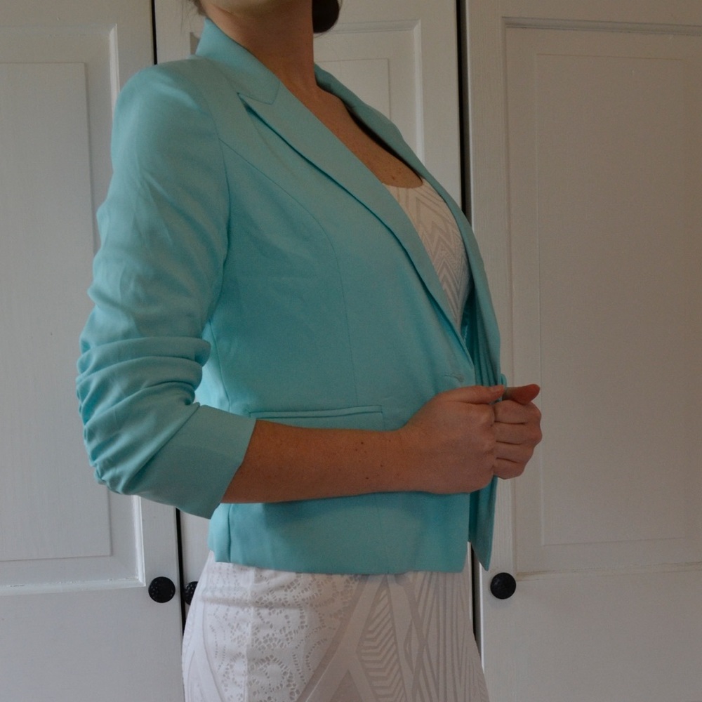 Aqua 3/4 sleeve blazer *DONATING MAY 1*